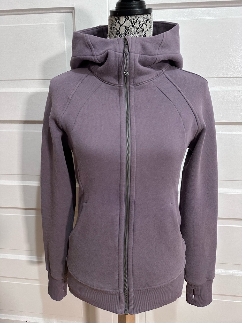 Lululemon Scuba Hoodie Light Cotton Fleece 6 Dusky Lavender Purple Soft $128